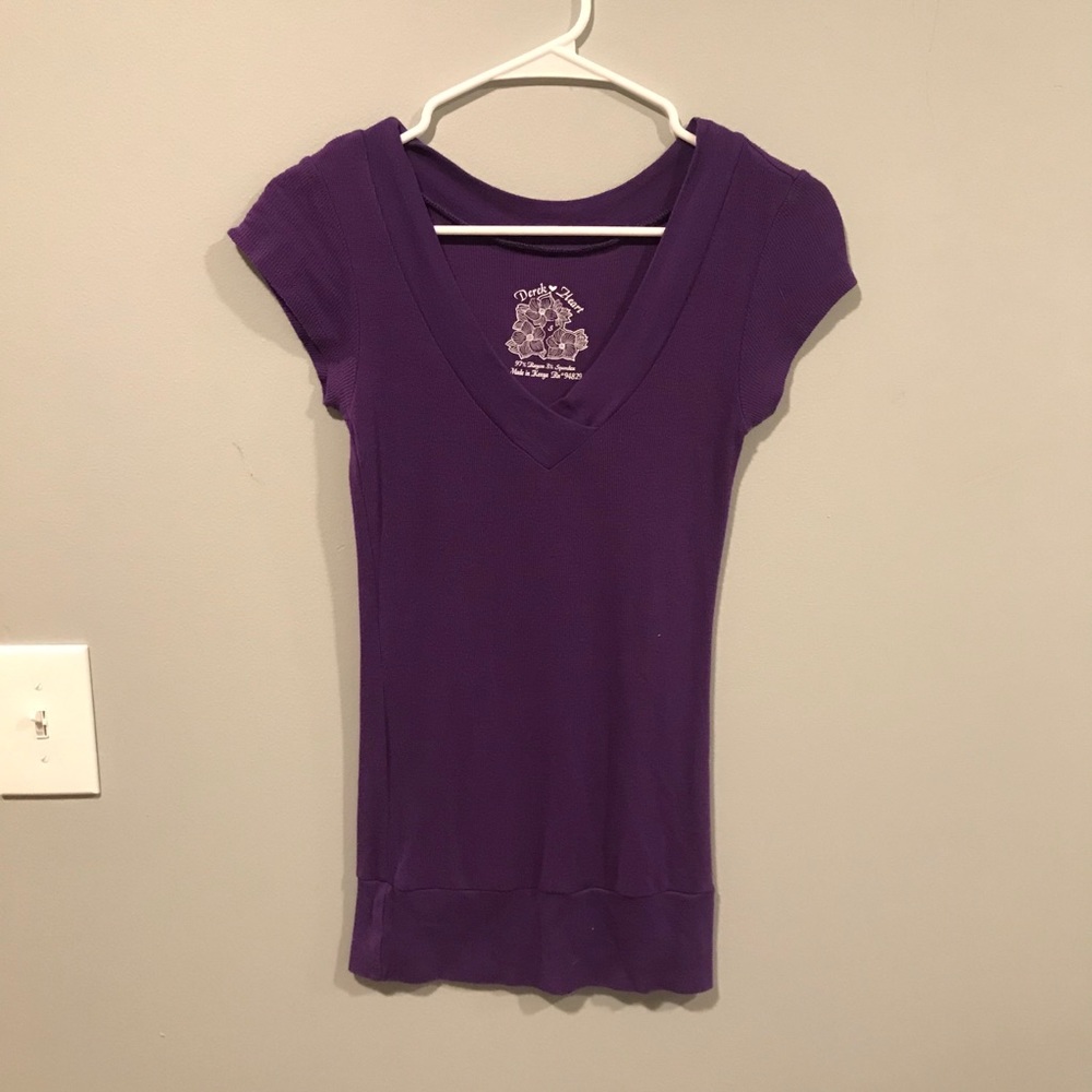 Derek Heart Purple V-neck T-shirt